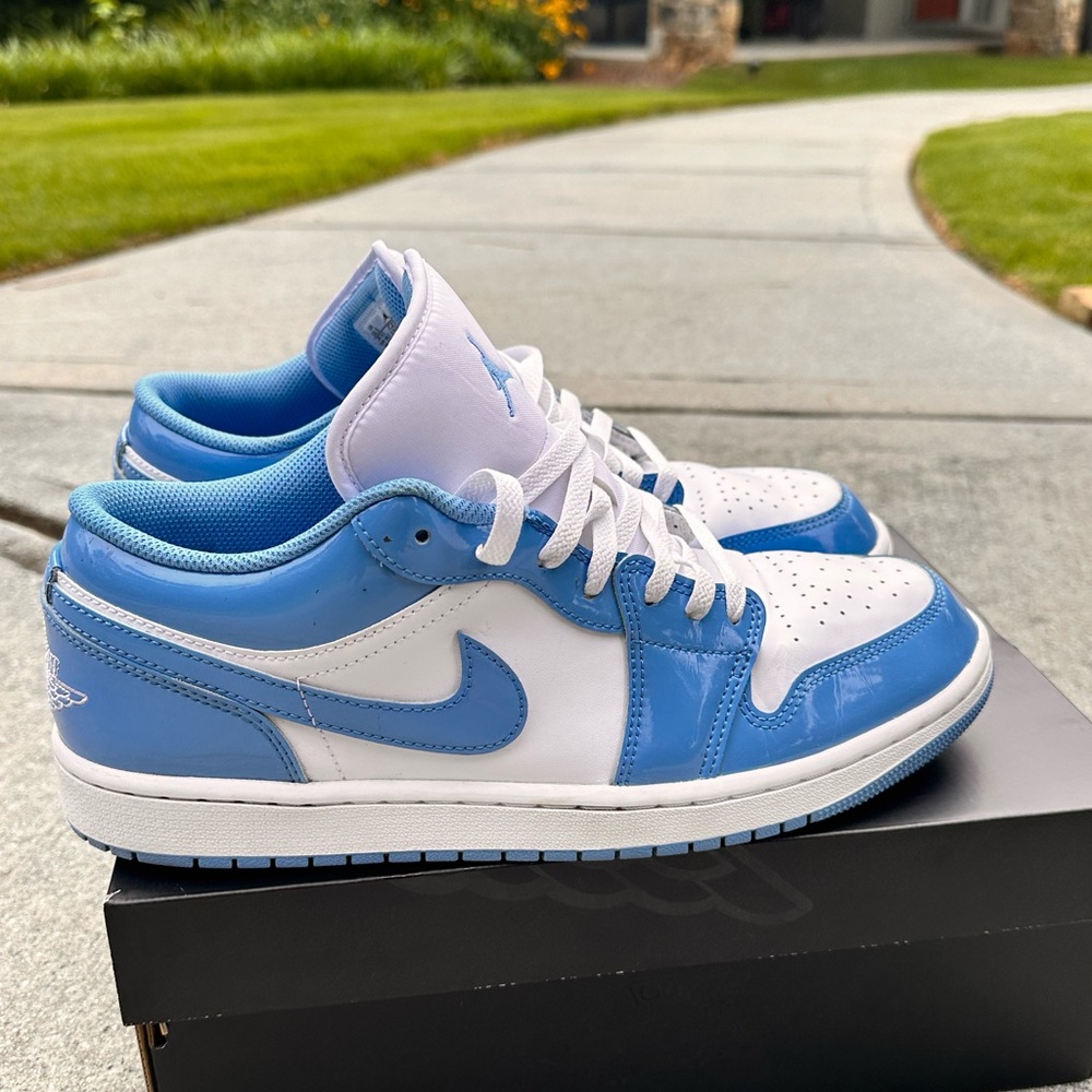 Nike Air Jordan 1 Low Sky Blue and White